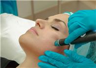 HIGIENE FACIAL CON APARATOLOGÍA